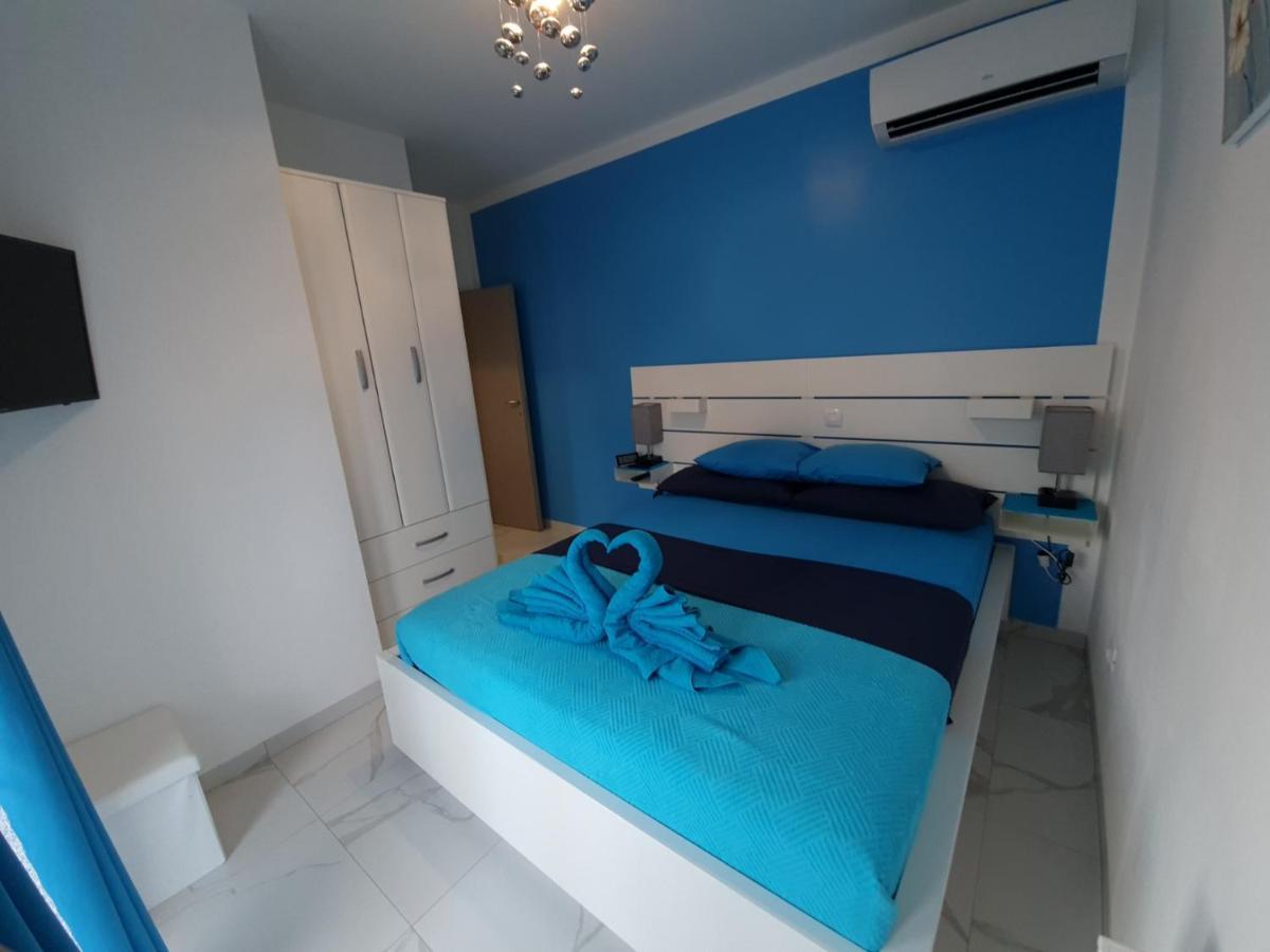 Tj Apartment Кърк Екстериор снимка